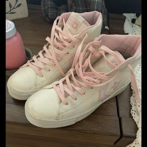 Converse hi tops